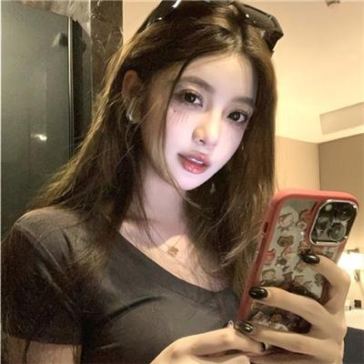 驼路神卦女